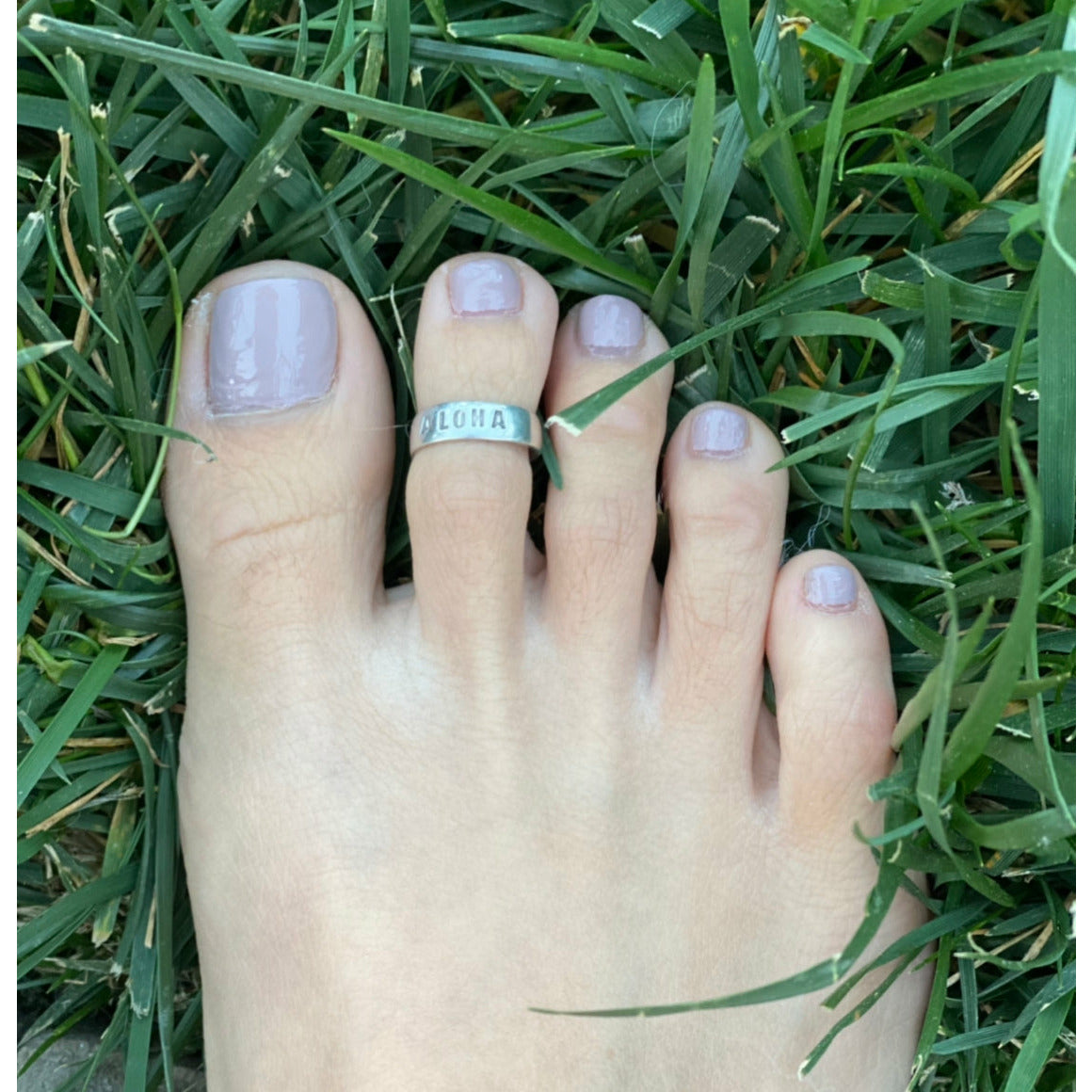 " Aloha" Toe Ring